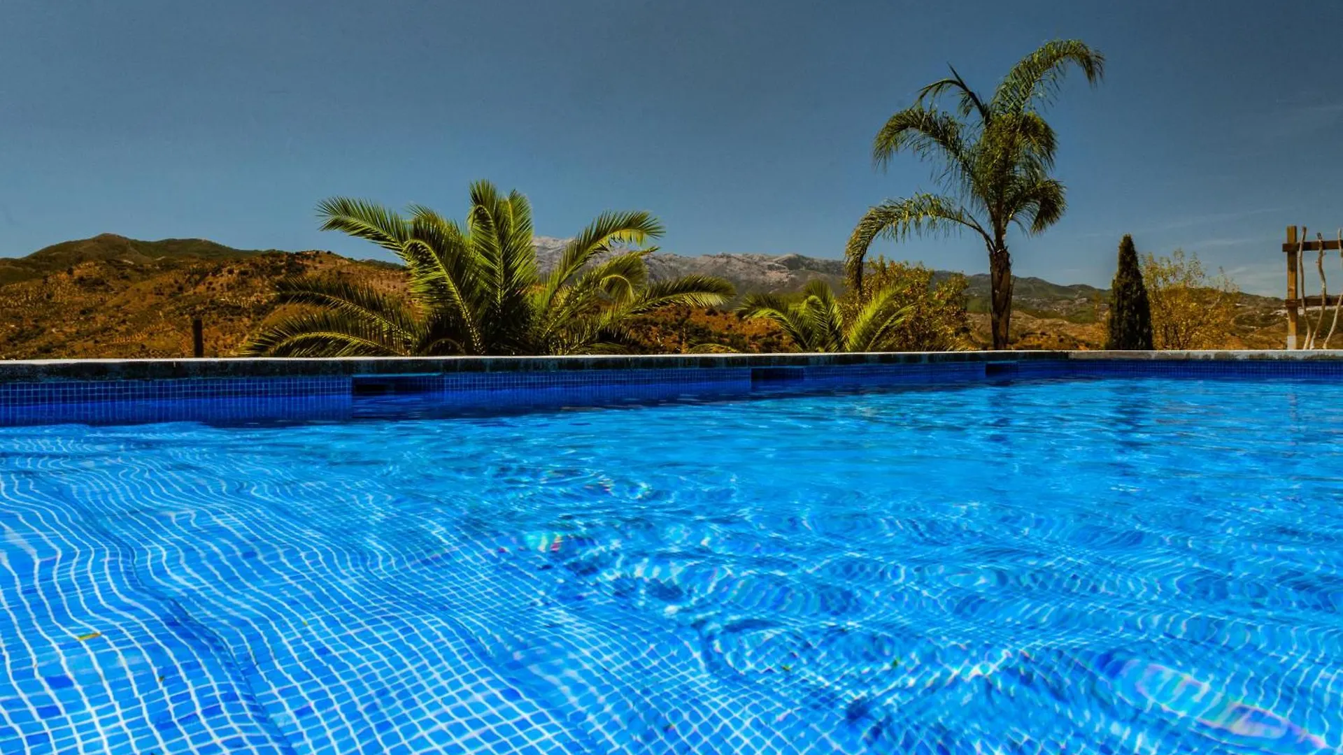 Nido Aguila Blanca Aparthotel Guaro 0*,  Spanje