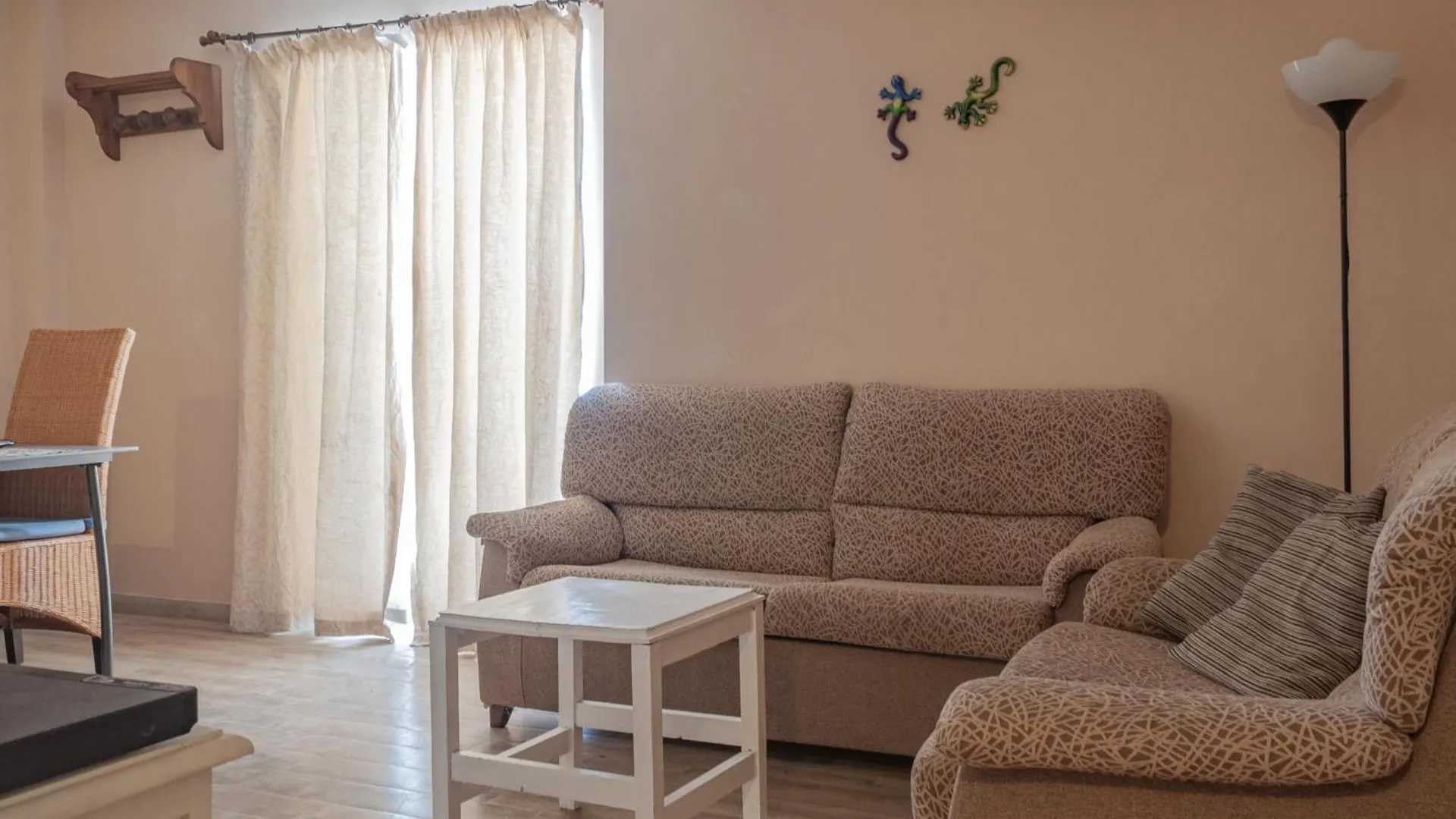 Nido Aguila Blanca Aparthotel Guaro